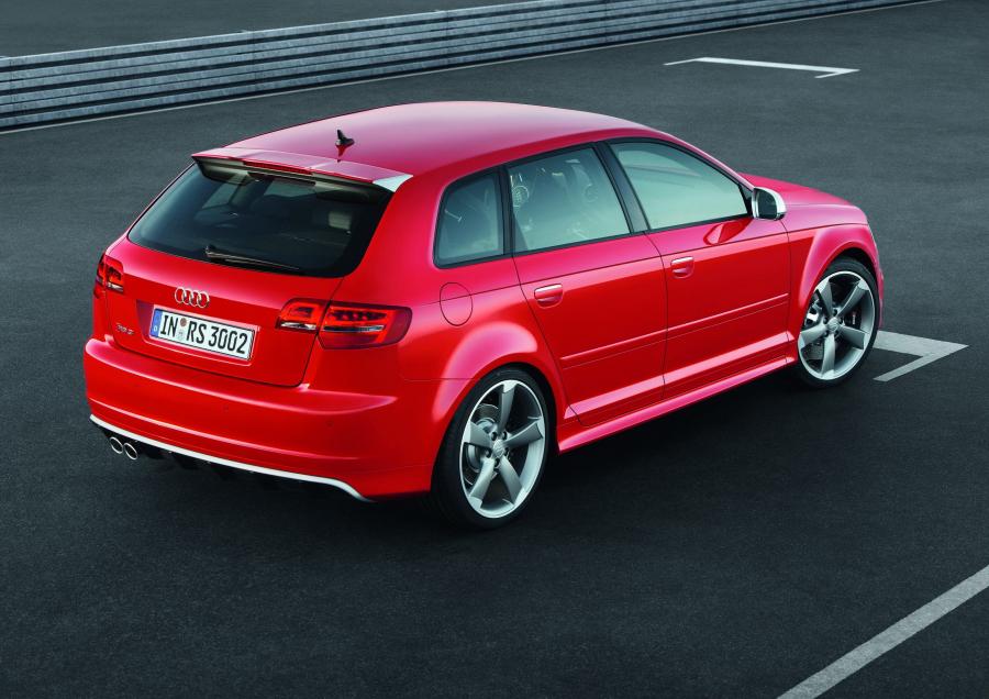  Audi RS3 Sportback (8PA) 2011 года  (WW) (фото 35 из 45)